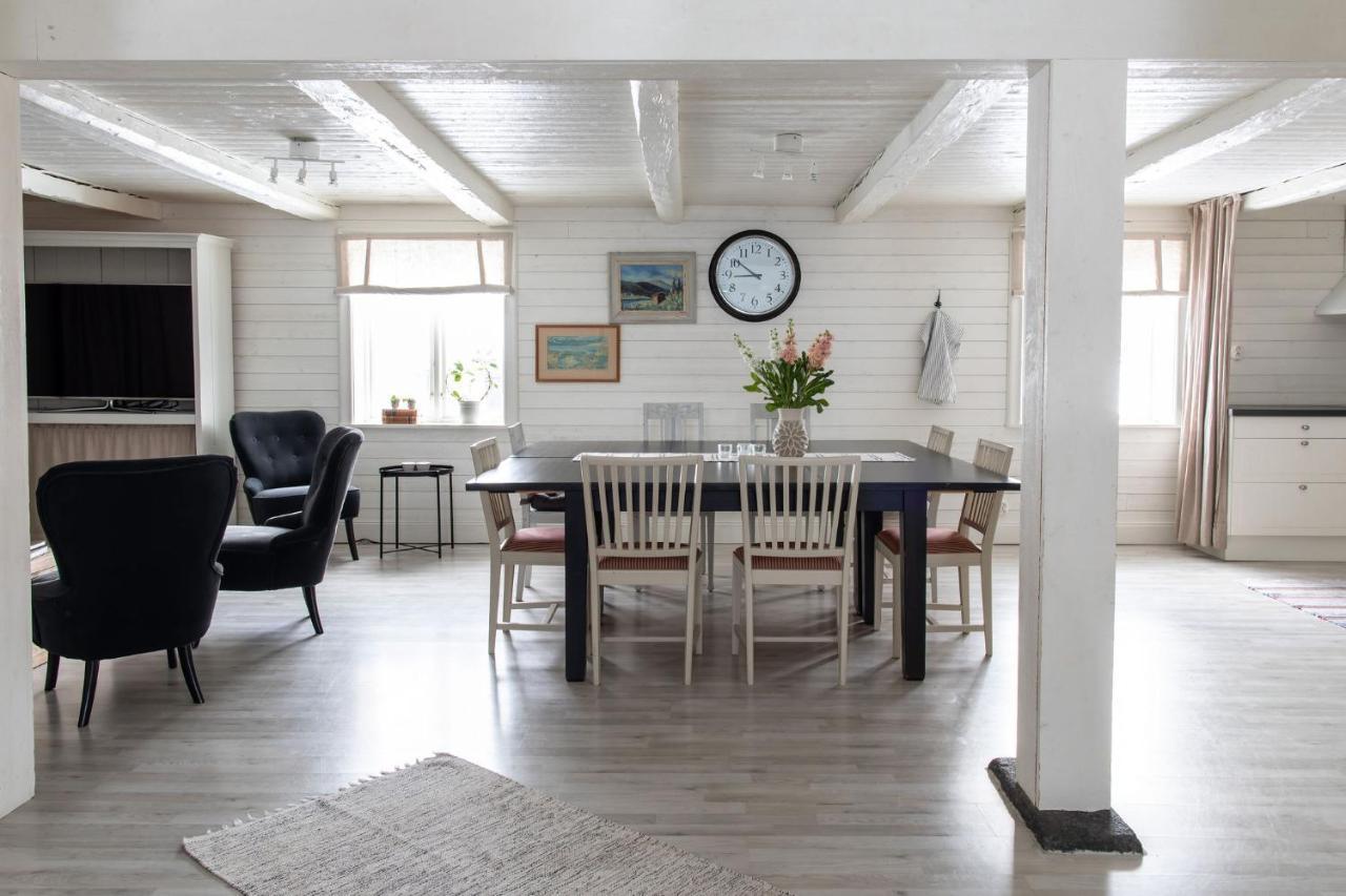 Bergs Gard & Hallsvikens Gard Vasterljung Ngoại thất bức ảnh