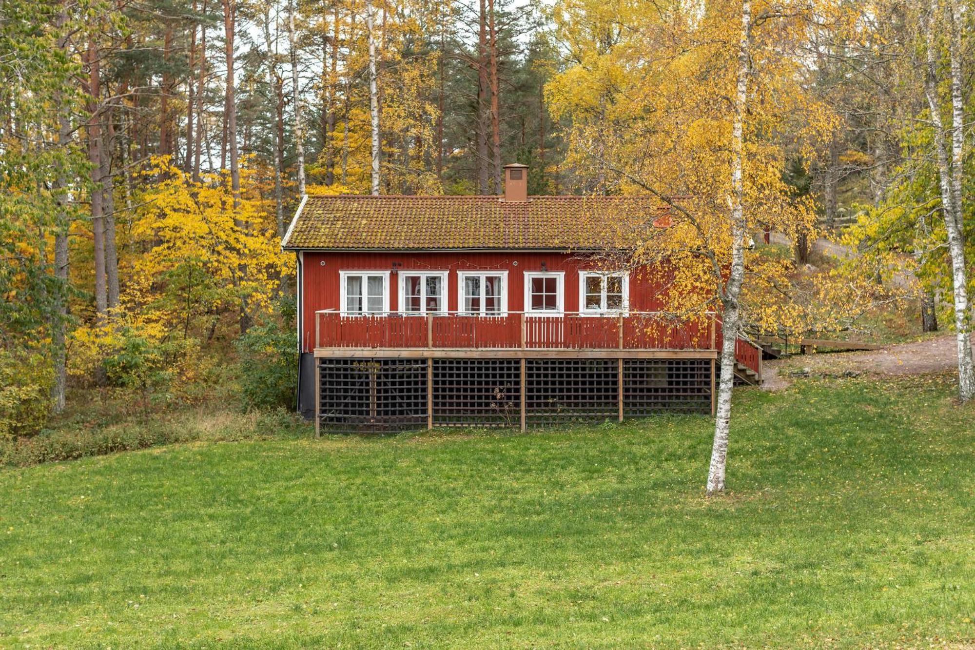 Bergs Gard & Hallsvikens Gard Vasterljung Ngoại thất bức ảnh
