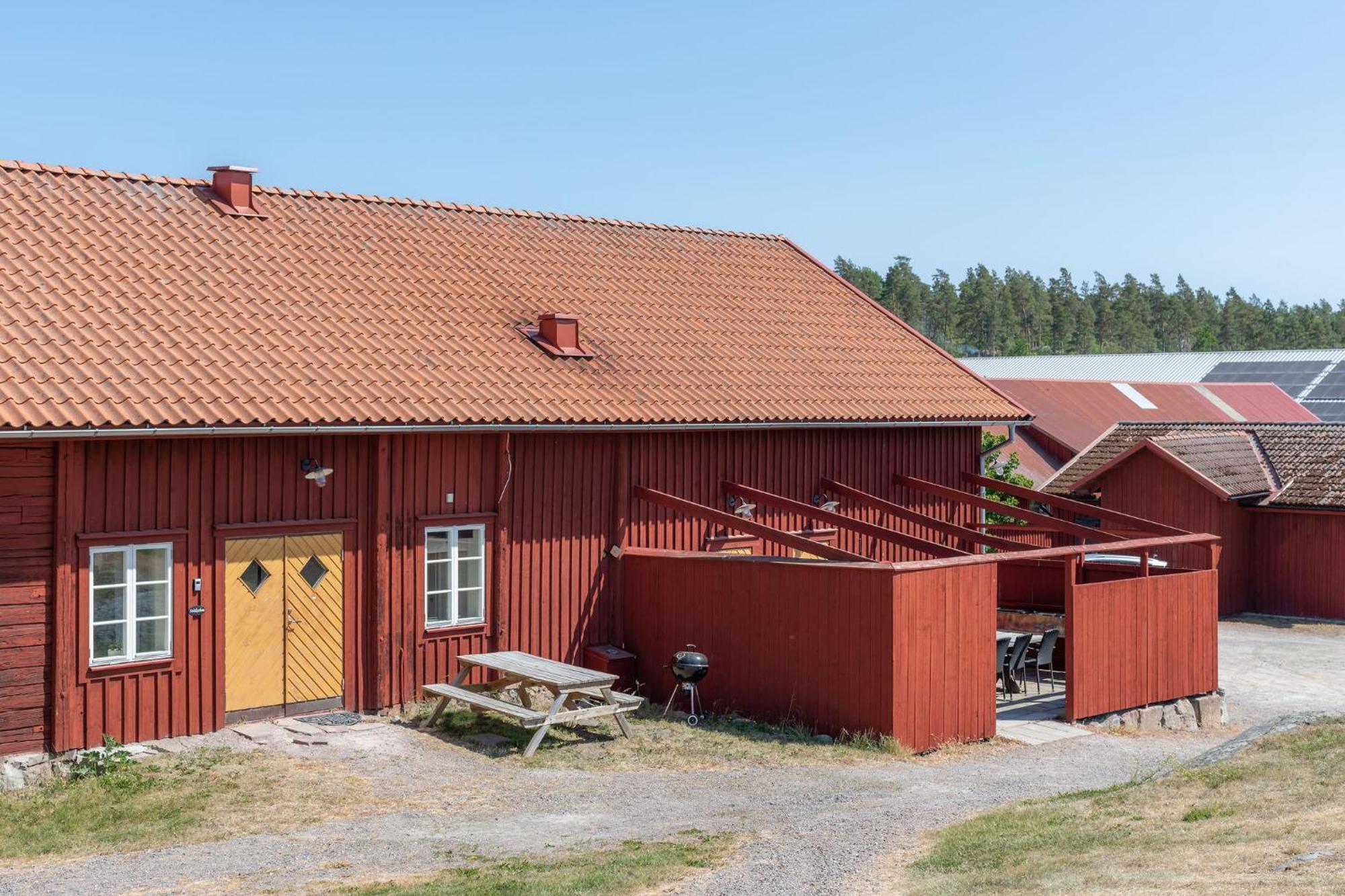 Bergs Gard & Hallsvikens Gard Vasterljung Ngoại thất bức ảnh